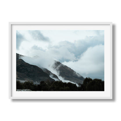 Wanaka Cloudy Mountains